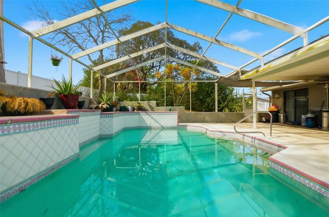 6368 HILLVIEW ROAD, Spring Hill, FL 34606