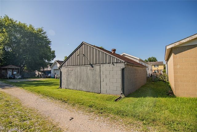 1113 38th Street, Parkersburg, WV 26104