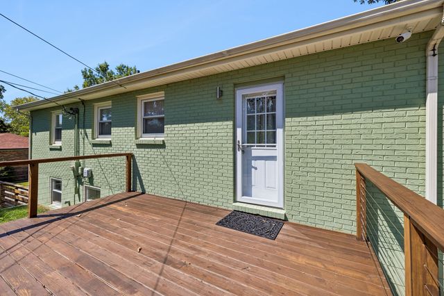 401 Bluebird Ln, Dickson, TN 37055