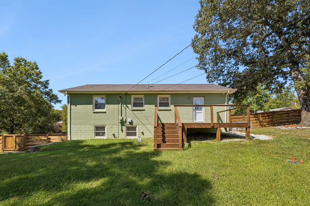 401 Bluebird Ln, Dickson, TN 37055