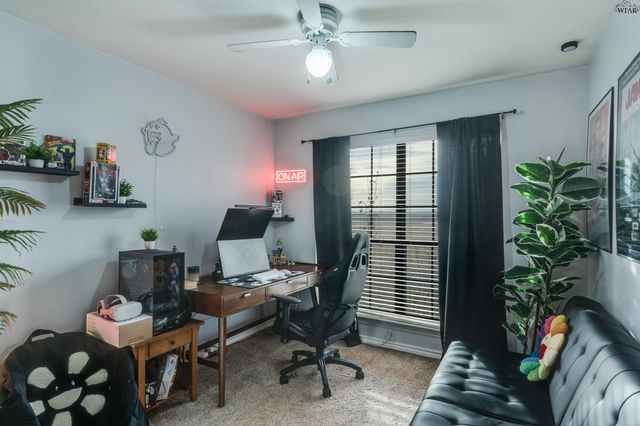 1877 N PETERSON ROAD, Iowa Park, TX 76367