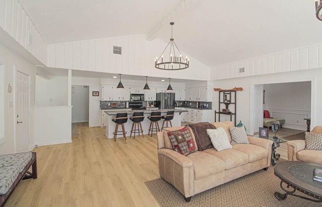 278 Bay Haven Boulevard, Livingston, TX 77352