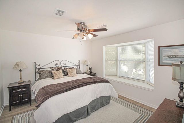 278 Bay Haven Boulevard, Livingston, TX 77352