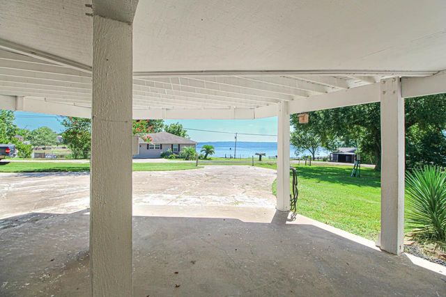 278 Bay Haven Boulevard, Livingston, TX 77352