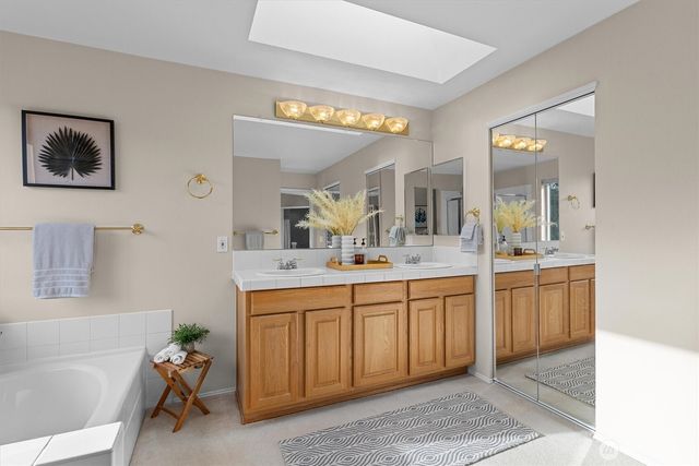 815 SE 10th Street, North Bend, WA 98045