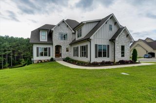 12951 Blakeslee Drive, Soddy Daisy, TN 37379