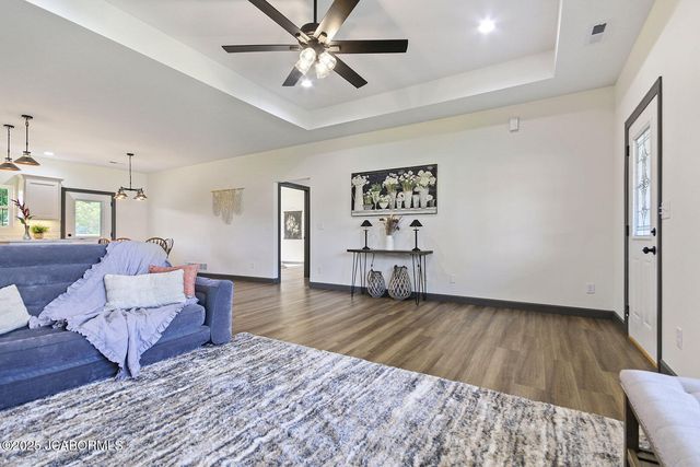 962 Cochise DRIVE, Holts Summit, MO 65043