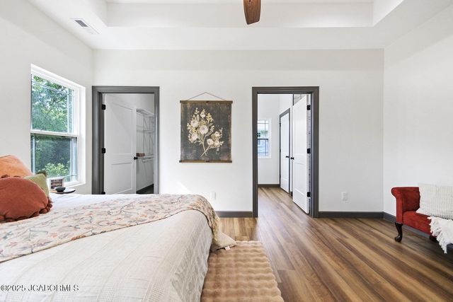 962 Cochise DRIVE, Holts Summit, MO 65043