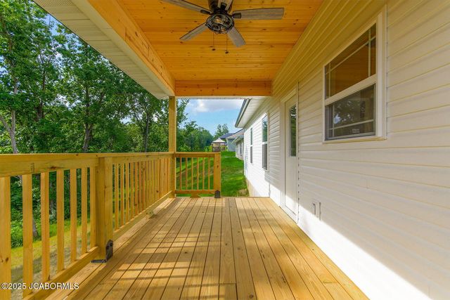 962 Cochise DRIVE, Holts Summit, MO 65043