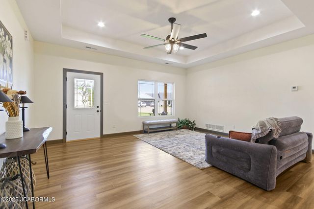 962 Cochise DRIVE, Holts Summit, MO 65043