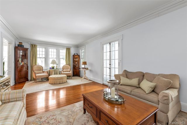 168 Brixton Road, Garden City, NY 11530