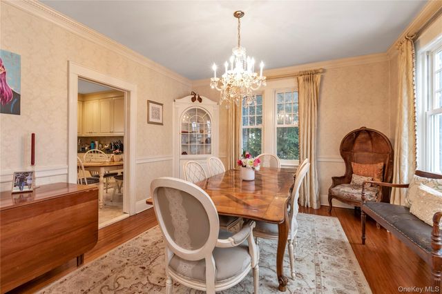 168 Brixton Road, Garden City, NY 11530