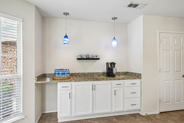 1421 Vista Ridge Drive, Forney, TX 75126
