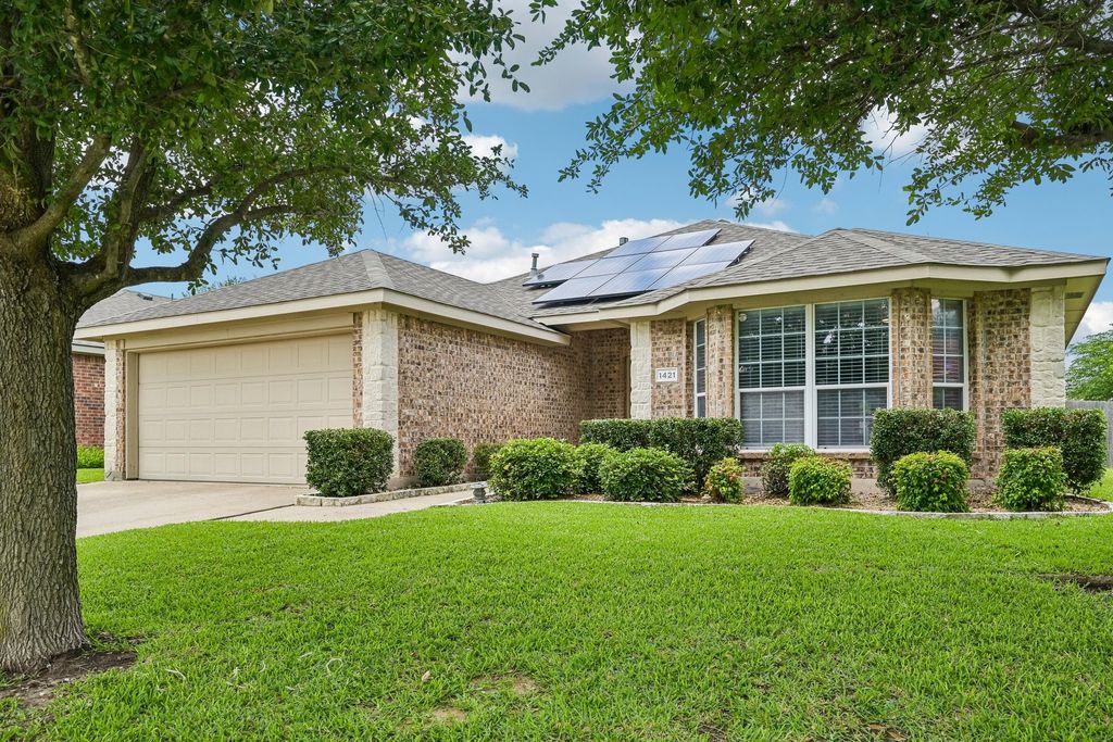 1421 Vista Ridge Drive, Forney, TX 75126