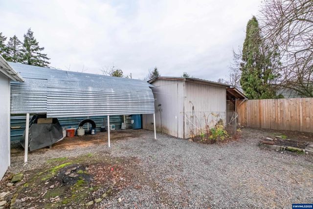 920 N 9th St, Aumsville, OR 97325
