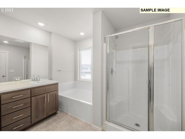 23850 Sw Vermillion Dr, Tualatin, OR 97062