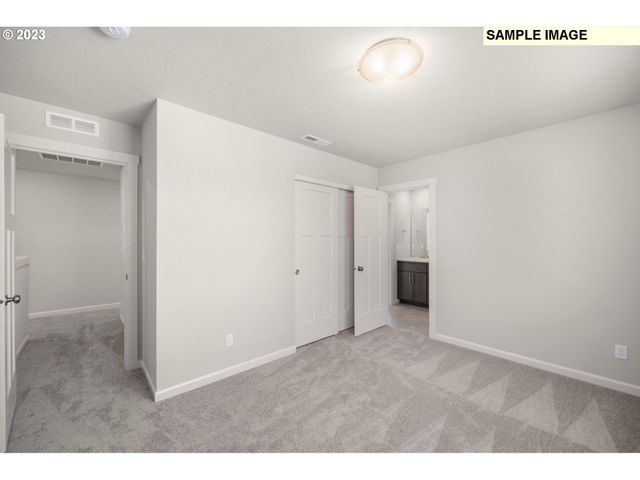 23850 Sw Vermillion Dr, Tualatin, OR 97062