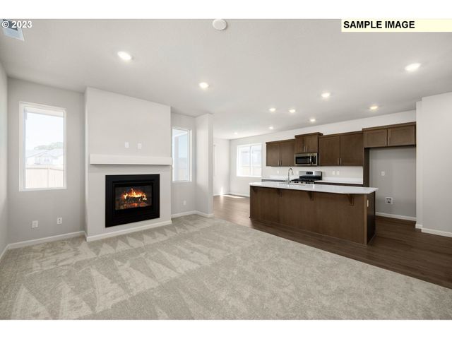 23850 Sw Vermillion Dr, Tualatin, OR 97062