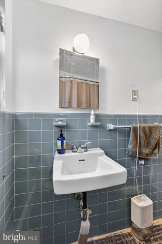 816 LONEY ST, Philadelphia, PA 19111