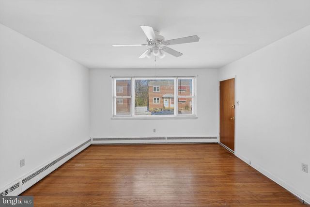 816 LONEY ST, Philadelphia, PA 19111