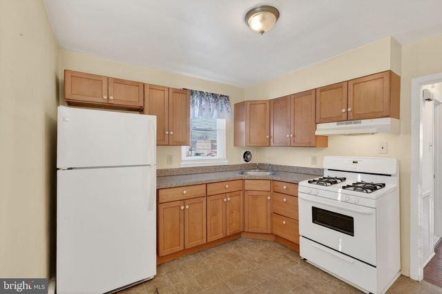 816 LONEY ST, Philadelphia, PA 19111