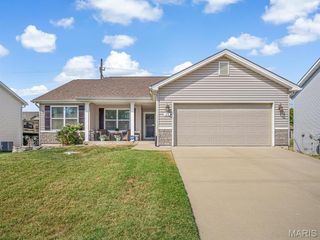 21 Faith Drive, Fairview Heights, IL 62208