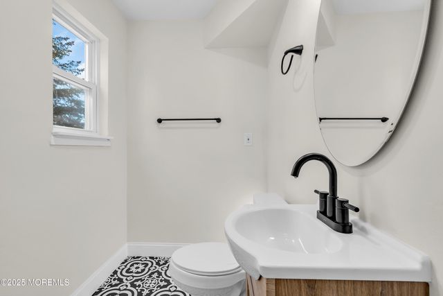 93 Windward Drive, Barnegat, NJ 08005