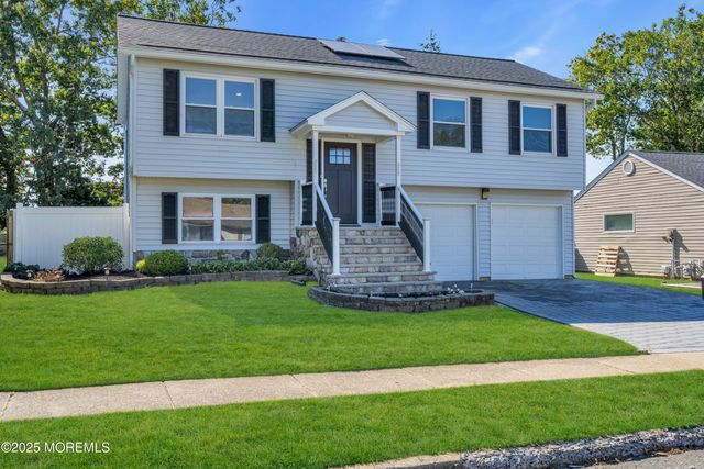 93 Windward Drive, Barnegat, NJ 08005