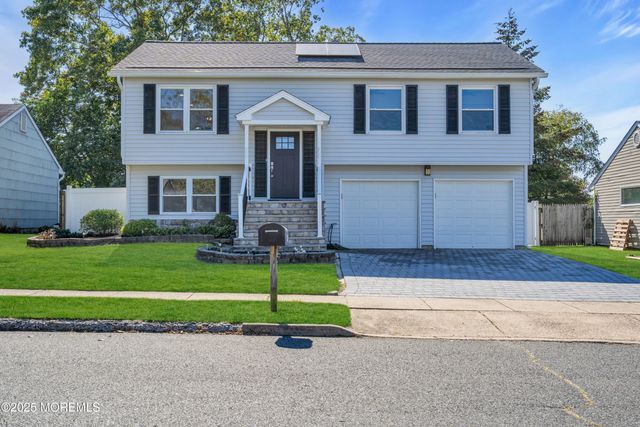 93 Windward Drive, Barnegat, NJ 08005
