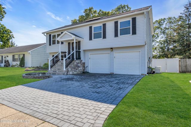 93 Windward Drive, Barnegat, NJ 08005