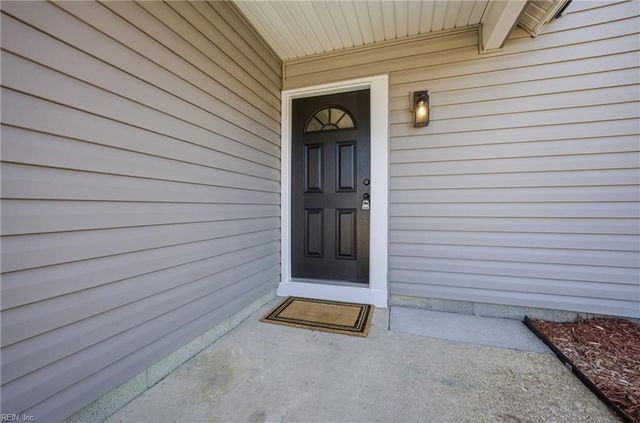 601 Rock Spring Ct, Virginia Beach, VA 23462