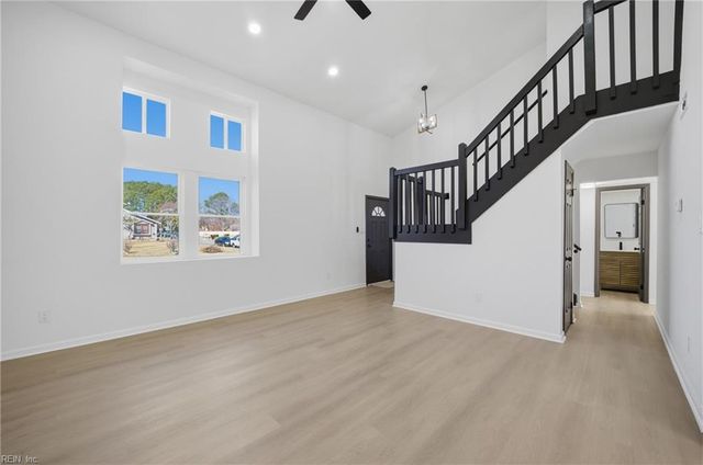 601 Rock Spring Ct, Virginia Beach, VA 23462