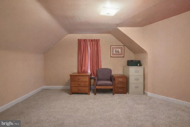 307 PENNSYLVANIA AVE, Camp Hill, PA 17011