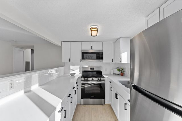 516 Dayton Road, Champlin, MN 55316