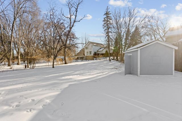 516 Dayton Road, Champlin, MN 55316