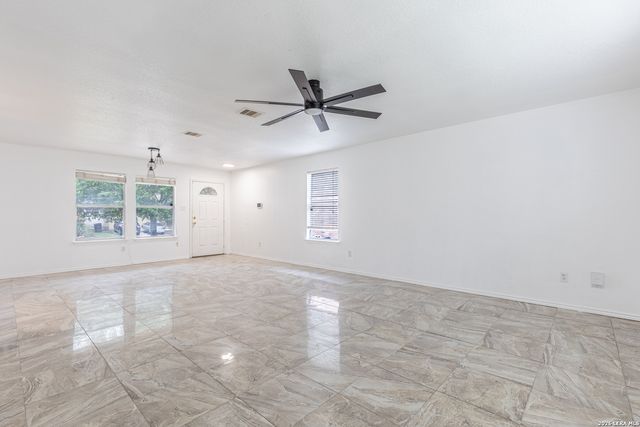 7731 Mesquite Farm, San Antonio, TX 78239