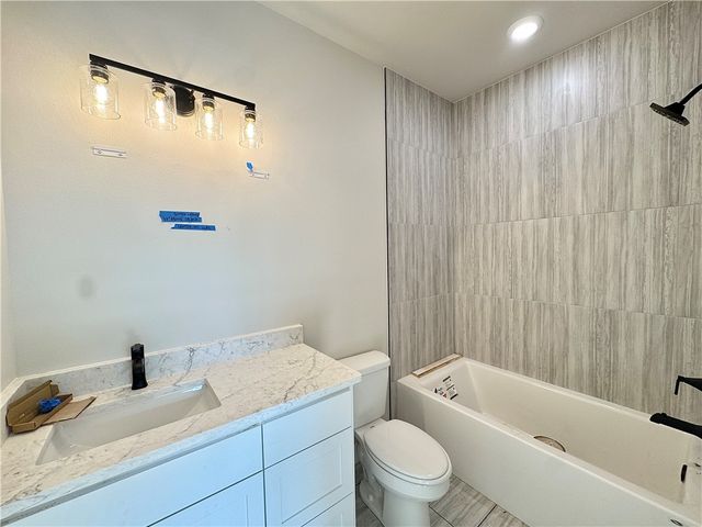 103 NW Trail Ridge Road, Bentonville, AR 72712