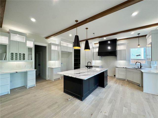 103 NW Trail Ridge Road, Bentonville, AR 72712