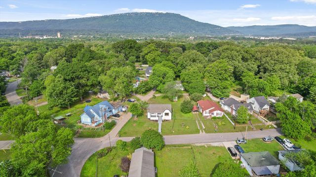2917 Crescent Circle, Chattanooga, TN 37407
