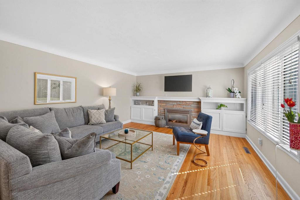 1371 Eleanor Avenue, Saint Paul, MN 55116 — photo 4