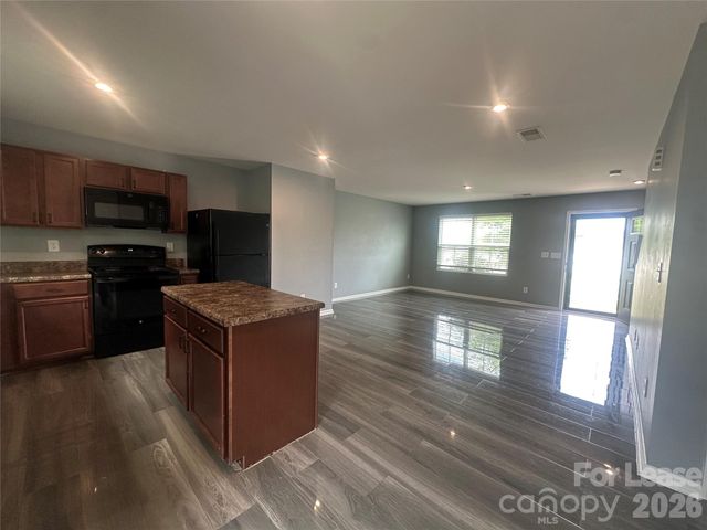 5014 Merwyn Avenue, Charlotte, NC 28215