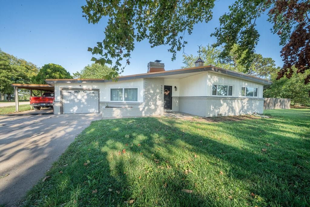 4500 S Ida Ave, Wichita, KS 67216