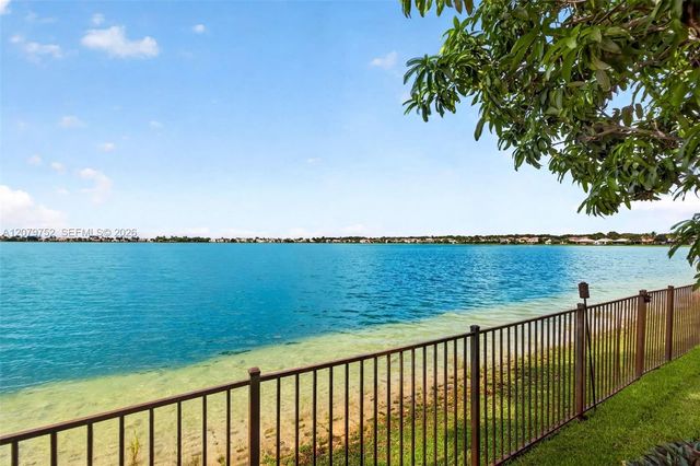 17579 SW 54th Street, Miramar, FL 33029