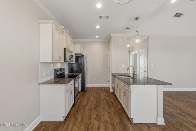 67 Coastal Oak, Hattiesburg, MS 39402