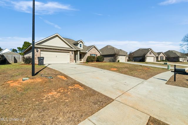 67 Coastal Oak, Hattiesburg, MS 39402