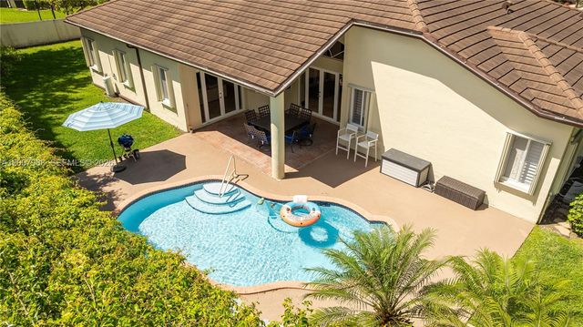 14831 SW 95th Court, Miami, FL 33176
