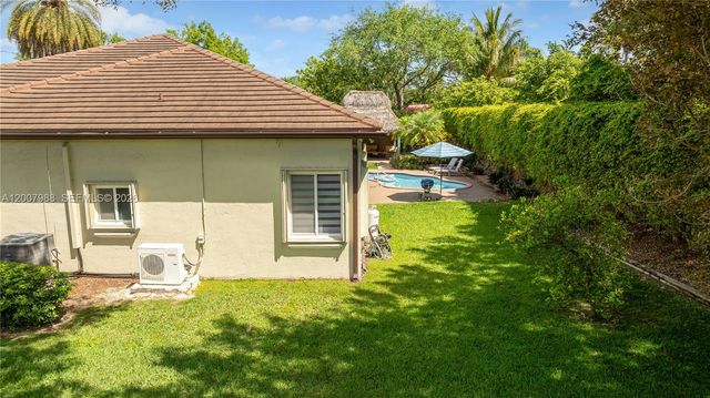14831 SW 95th Court, Miami, FL 33176