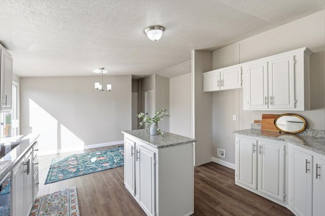 11105 Mckinley Drive, Venus, TX 76084