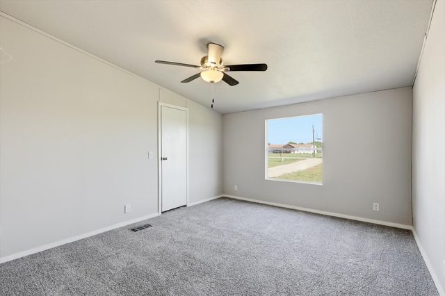 11105 Mckinley Drive, Venus, TX 76084