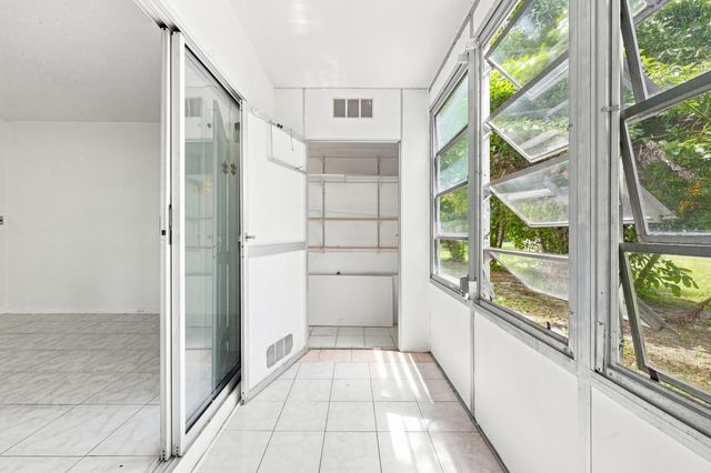 310 OAKRIDGE R Court 310, Deerfield Beach, FL 33442